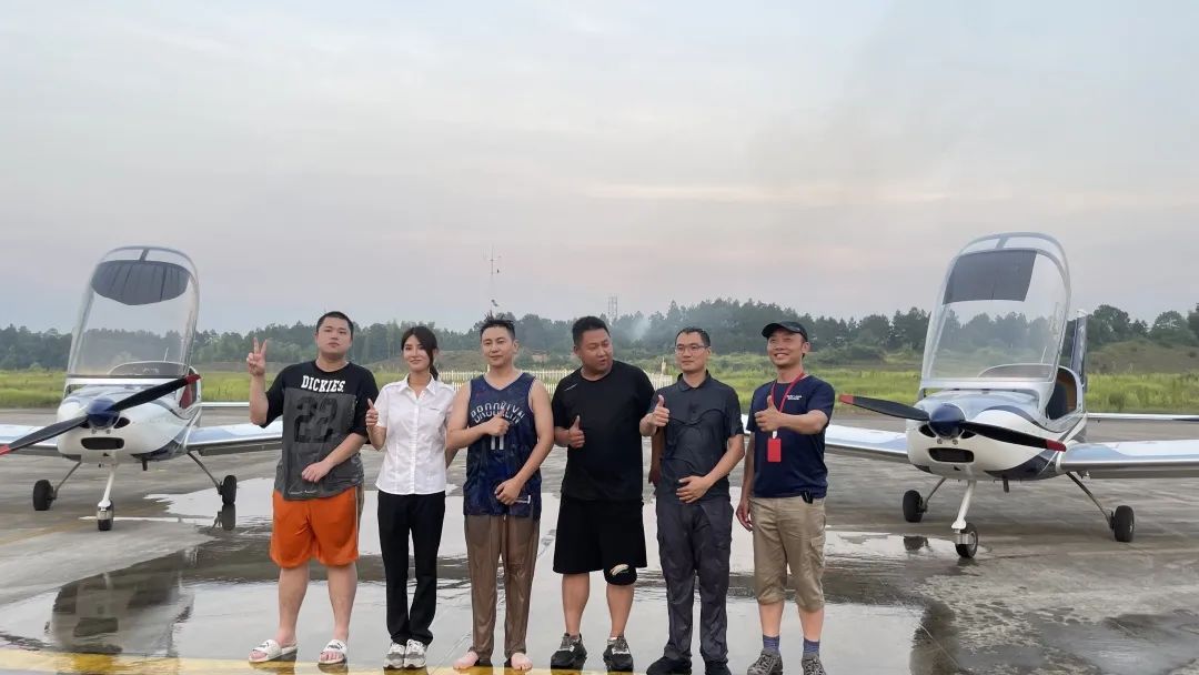 冲上云霄！湖南优游国际通航学员成功单飞